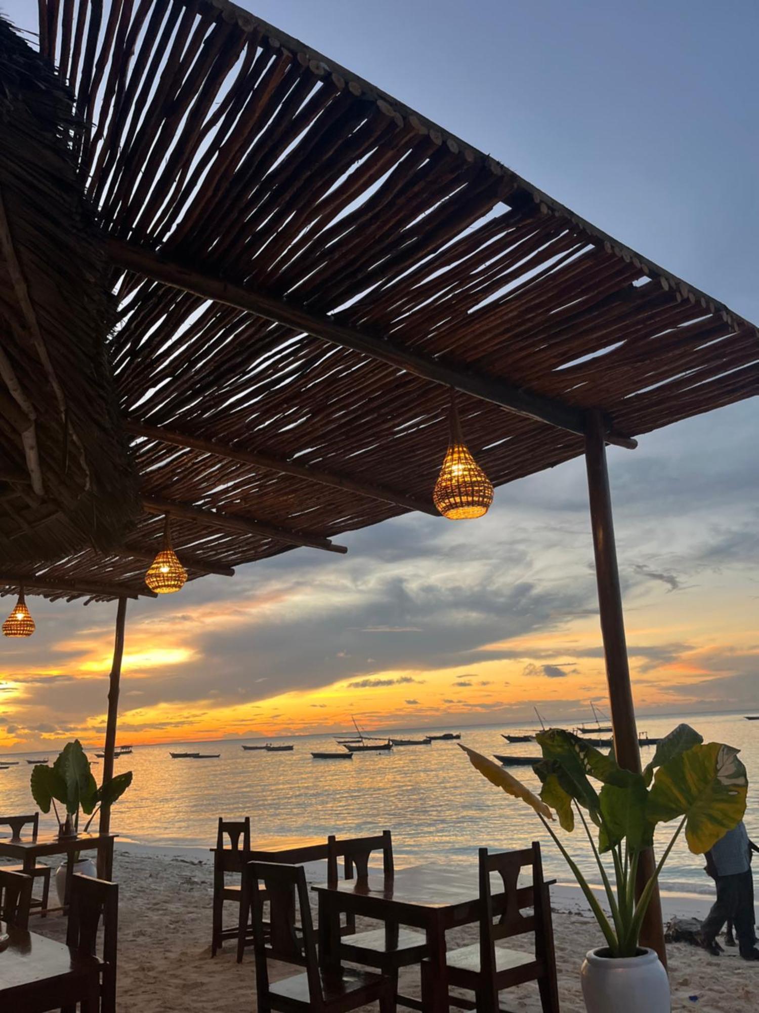 Fish House Nungwi Bed & Breakfast Dış mekan fotoğraf
